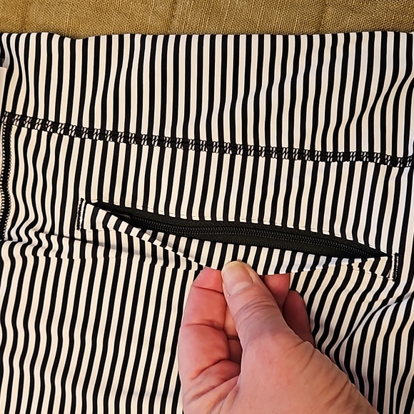 Coolibar Tempo Hoodie - Picture 6 of 6